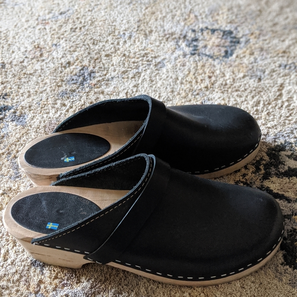 Lotta from Stockholm clogs